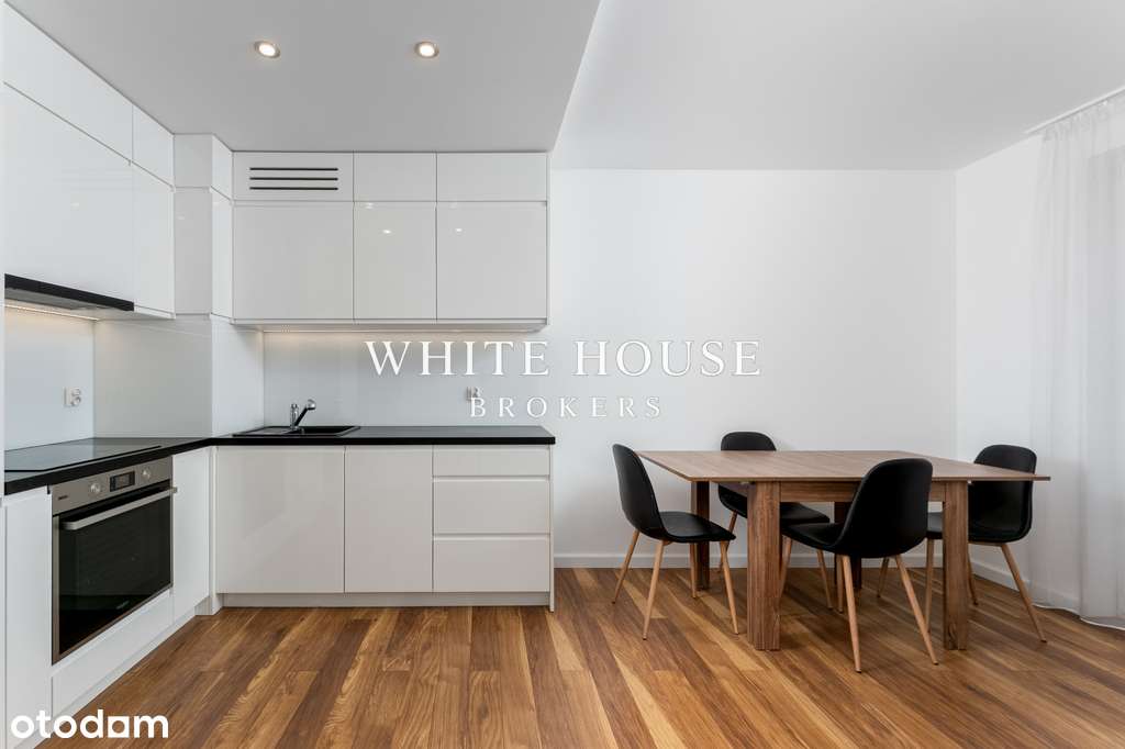 3 pokojowe mieszkanie, balkon, miejsce postojowe-1