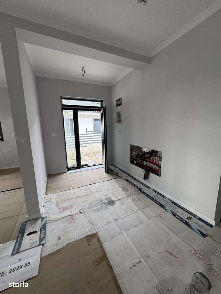 Casa pe un Nivel zona valea Rusului-6