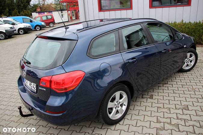 Opel Astra 1.3 CDTI DPF ecoFLEX Sports Tourer Edition - 10