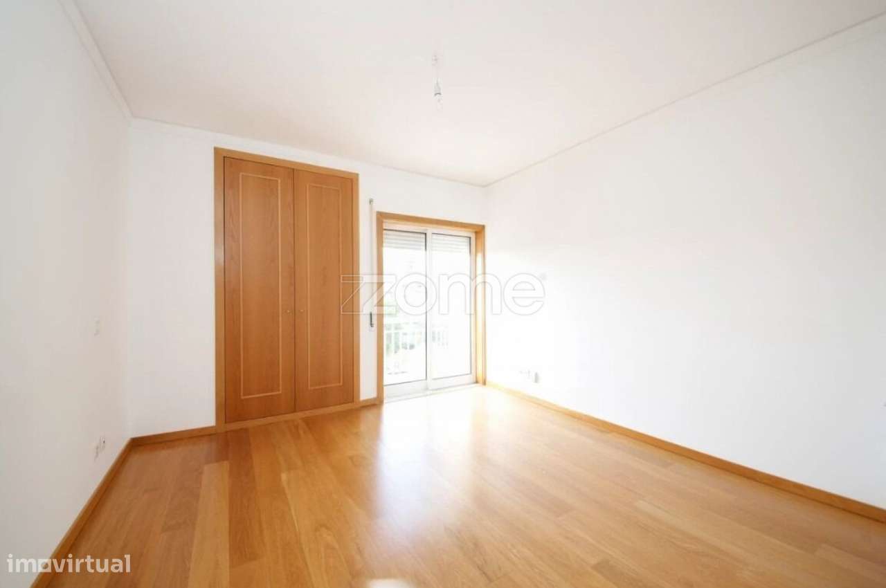 Apartamento T3 - Arrendado - PARA INVESTIDORES - Grande imagem: 5/15