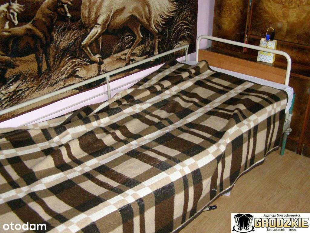 Niewielki dla emeryta lub rodziny-17