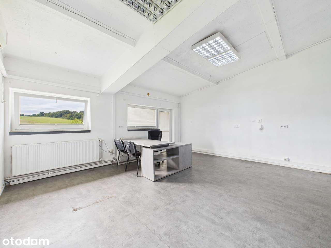 Hala produkcyjno–magazynowa z komfortowym mieszkaniem na piętrze-4