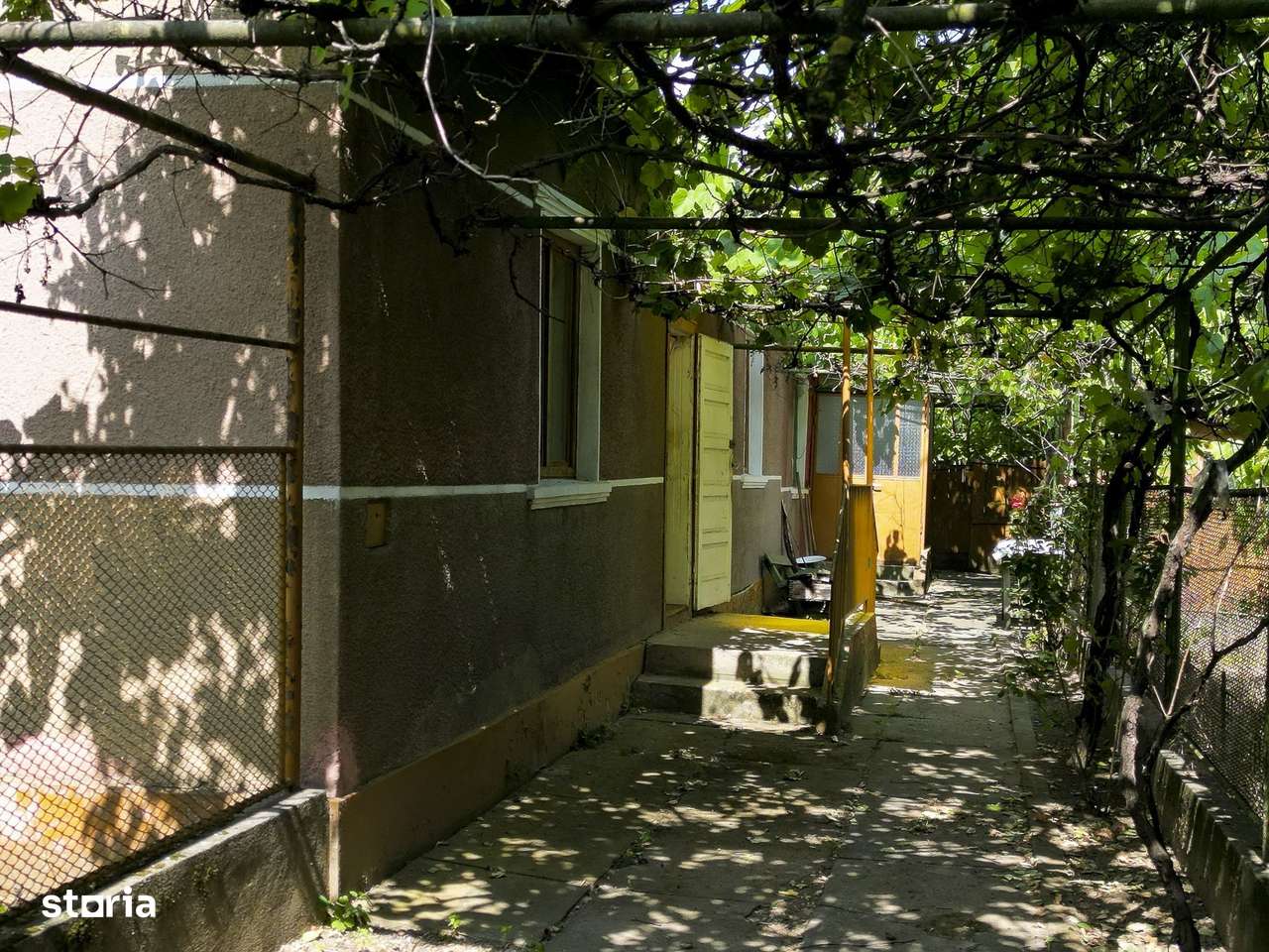 Casă în zona Tabacovici - Imagine principală: 4/13