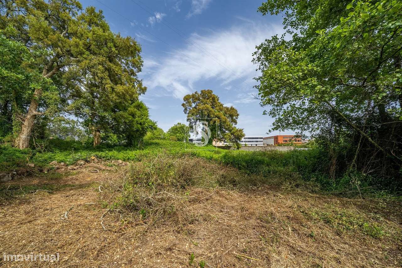 Terreno, 1 900 m², Touguinha e Touguinhó-16