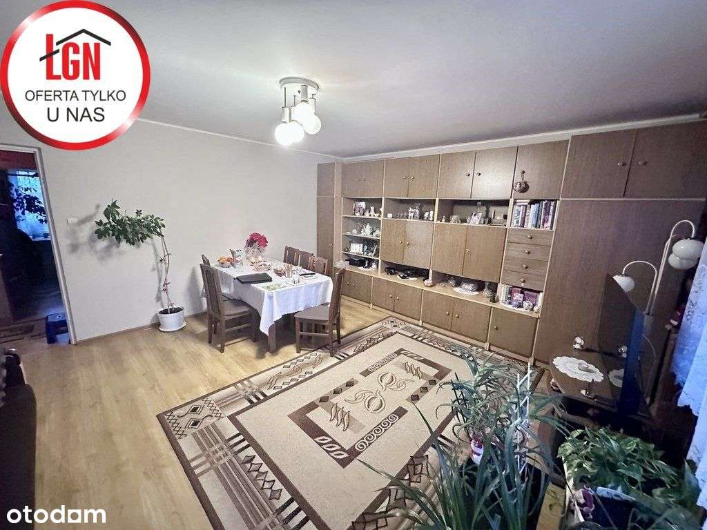 Ustawne mieszkanie z loggią w atrakcyjnej okolicy - Pełny obrazek: 2/10