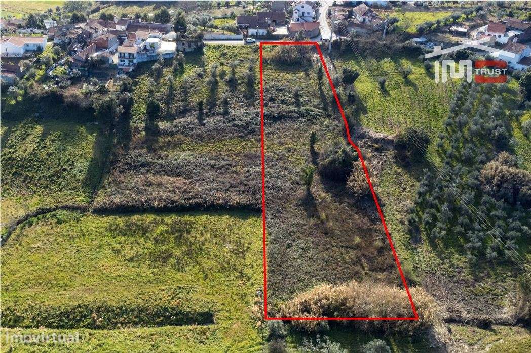 Terreno para construção de várias moradia, Ventilharia, Ourém - Grande imagem: 1/6