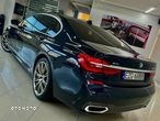 BMW Seria 7 750i xDrive - 13