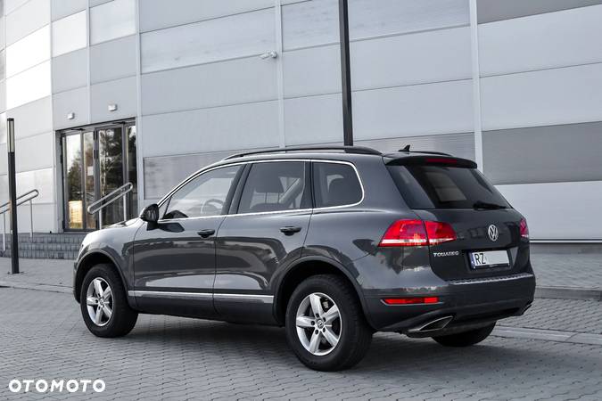 Volkswagen Touareg 3.0 V6 TDI BMT Business Line - 2