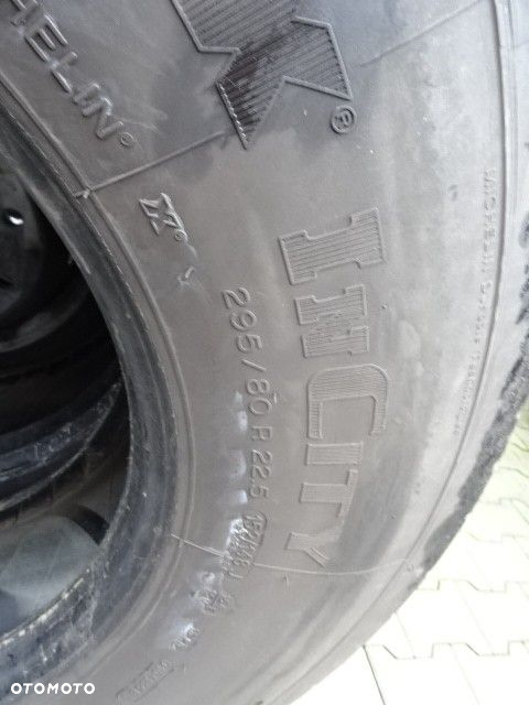 315/70/22,5 315/70R22,5 Michelin  2szt (A9524) - 3