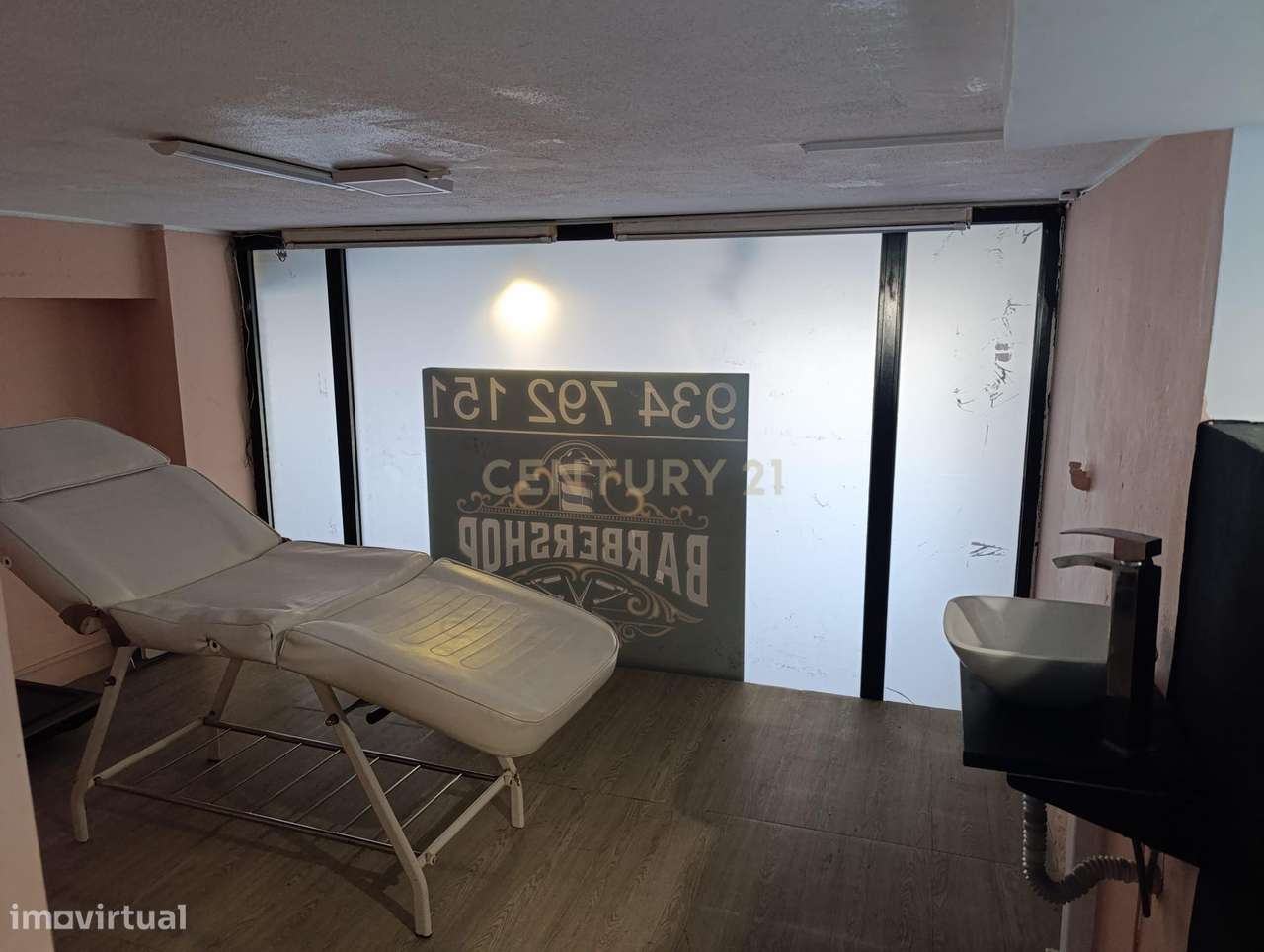 Trespasse de barbearia , Constituição Porto-11