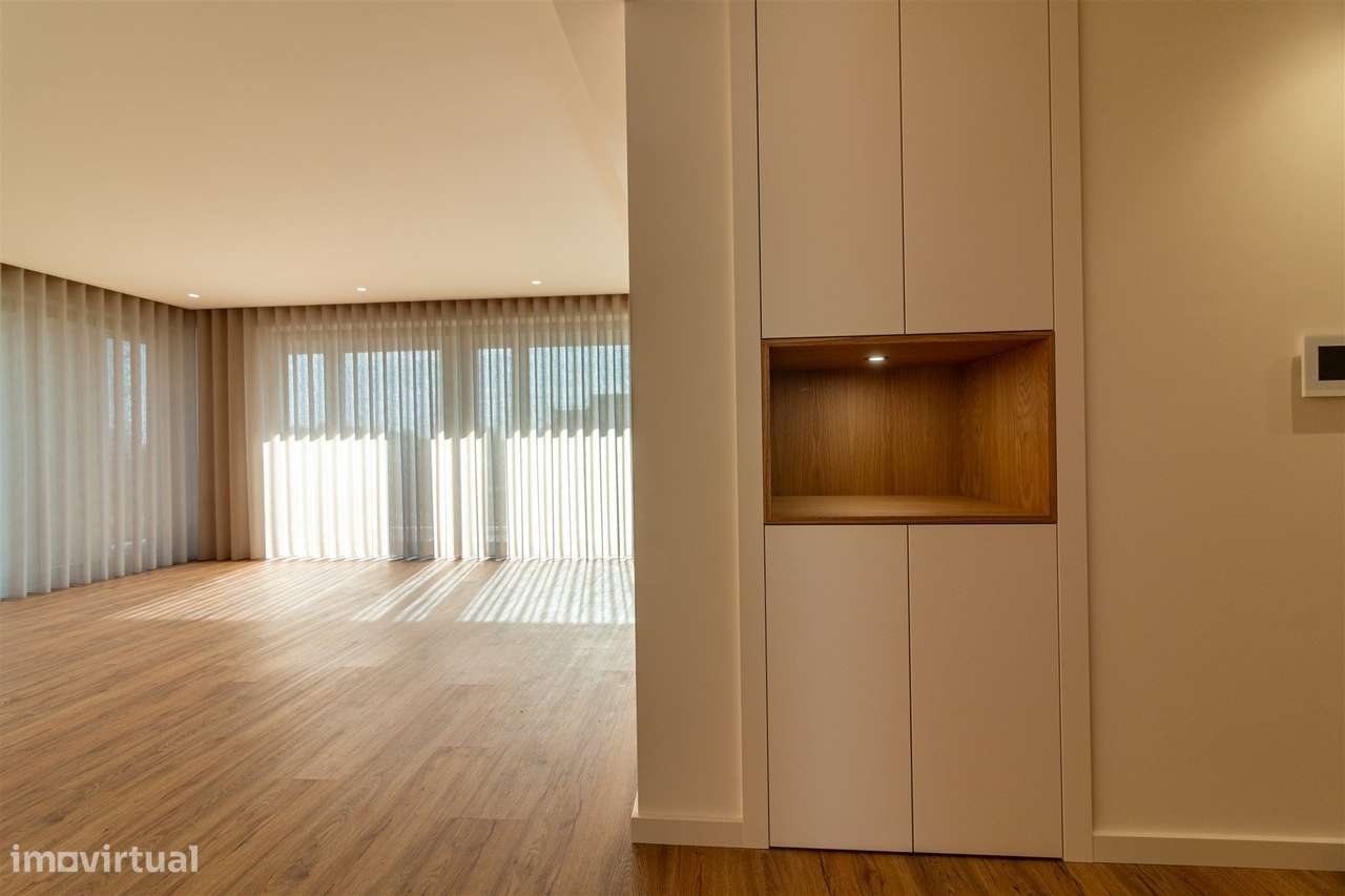 Apartamento T3 Venda em Arcozelo,Barcelos-28