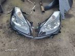 Vand faruri Renault Clio 3 din 2009 - 1