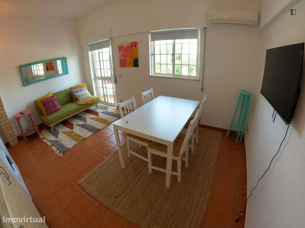 Apartamento com 1 quartos - localizado em Faro