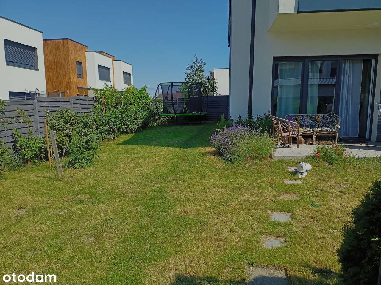 Mieszkanie 4 pokojowe w budynku dwurodzinnym-18