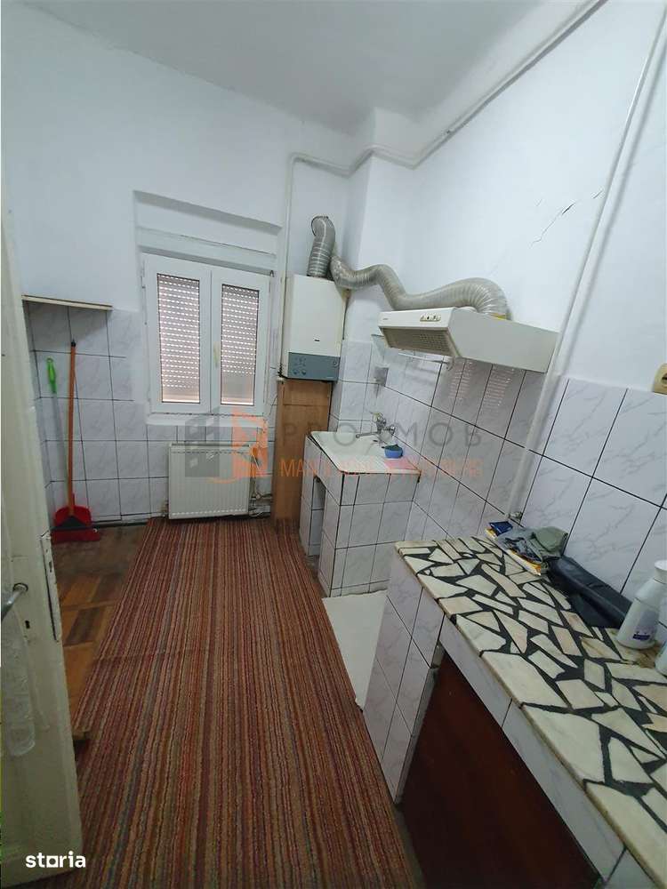 Casa tip parter + teren zona Centru - Imagine principală: 4/10