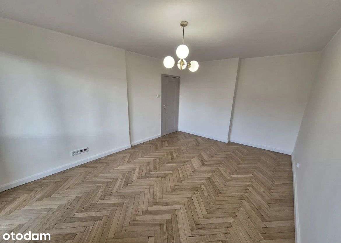 Ochota, 2 pokojowe, wyremontowane z dużym balkonem-1