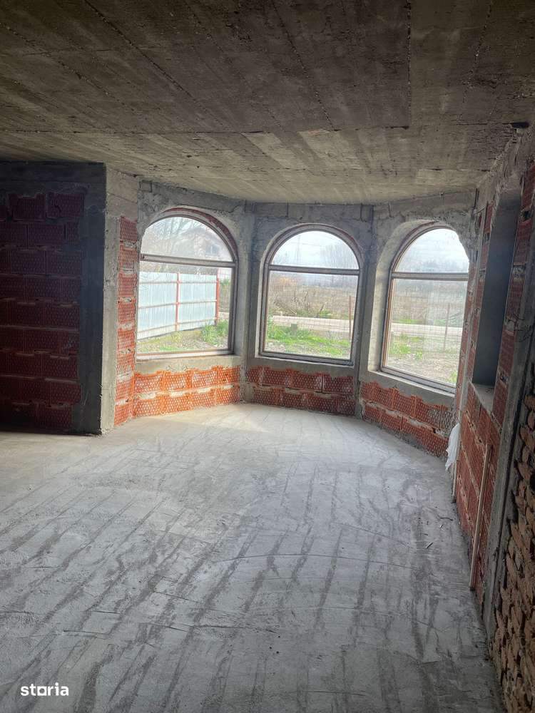 De vanzare casa Nanov - Imagine principală: 3/13