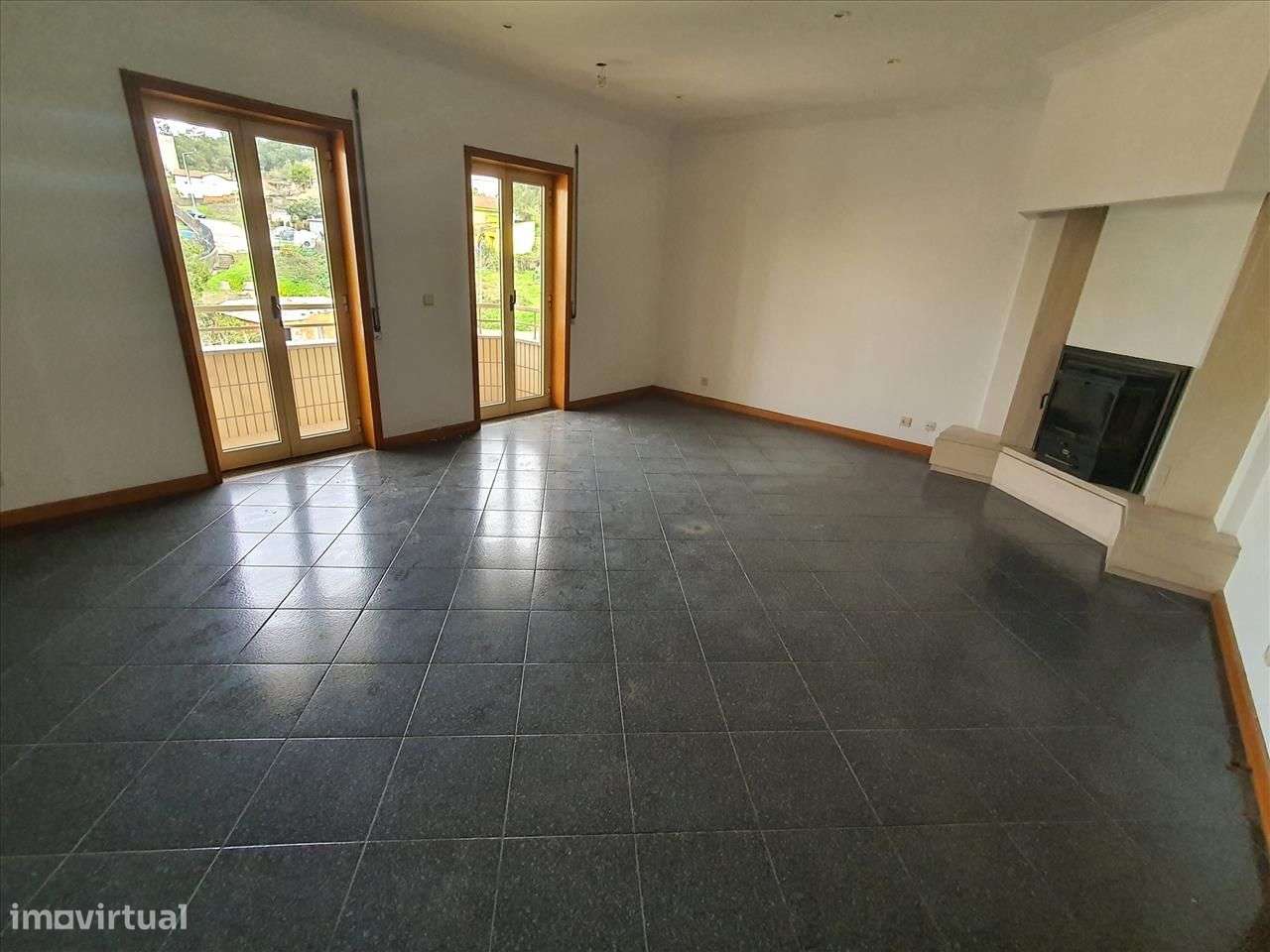 Apartamento Duplex T2 em Mafamude, Gaia - Grande imagem: 4/20