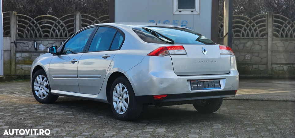 Renault Laguna 1.5 dCi Exception - 3