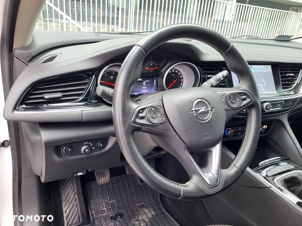 Opel Insignia 2.0 CDTI 4x4 Elite S&S - 8