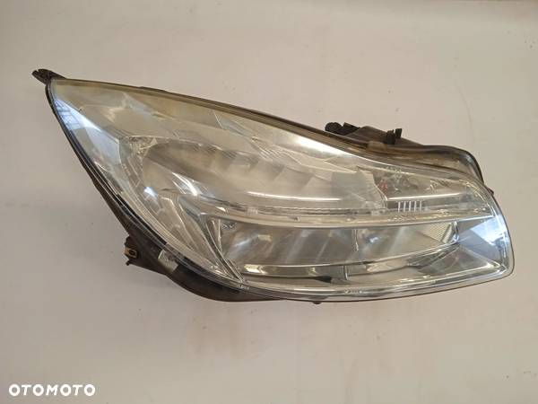 OPEL INSIGNIA A LAMPA PRZEDNIA PRAWA WERSJA ANGIELSKA - 1