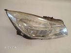 OPEL INSIGNIA A LAMPA PRZEDNIA PRAWA WERSJA ANGIELSKA - 1