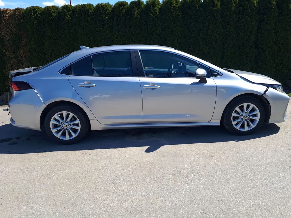 Toyota Corolla Seria E21 2023