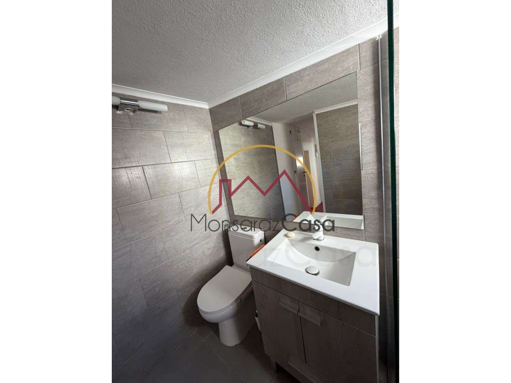 Moradia T2 em Campinho-8