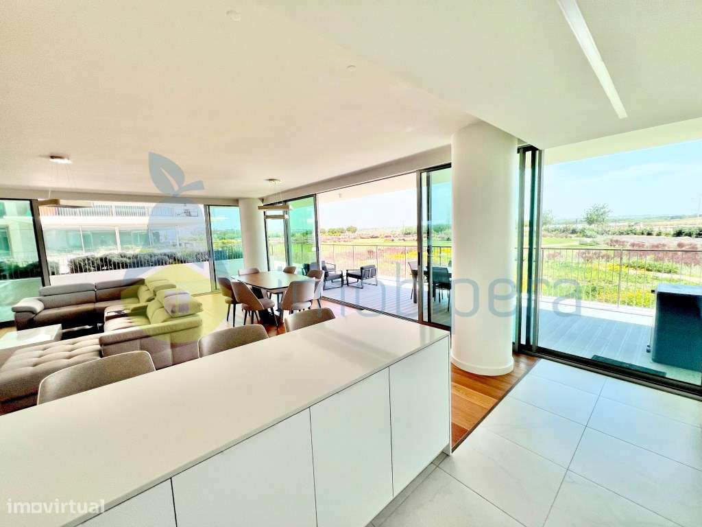 Apartamento T2 no Luxuoso condomínio Bay Line em Armação de Pêra ! ... - Grande imagem: 4/23