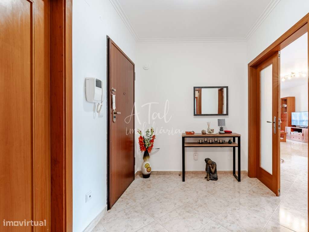 Apartamento T2 no Barreiro-11
