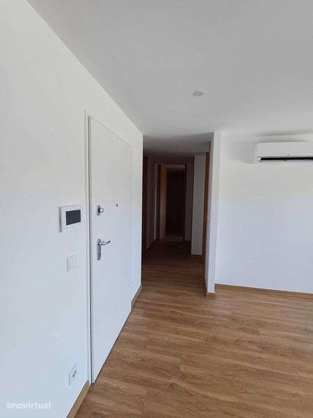 Arrendamento de apartamento T2, Nine - Famalicão - Grande imagem: 5/12