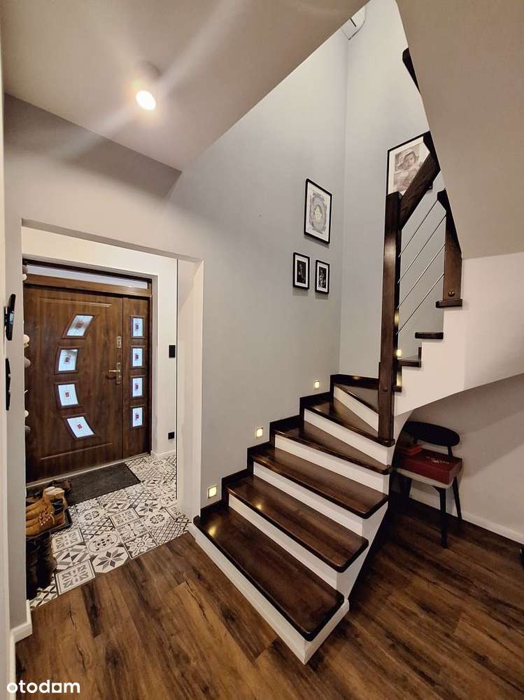 Uraz, nowy, komfortowy, super lokalizacja, pompa ciepła-11