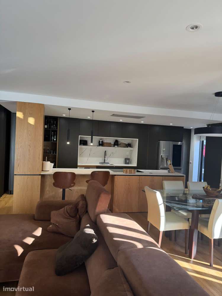 Apartamento T3 - 181m2- Localizado no Centro de Esposende-4