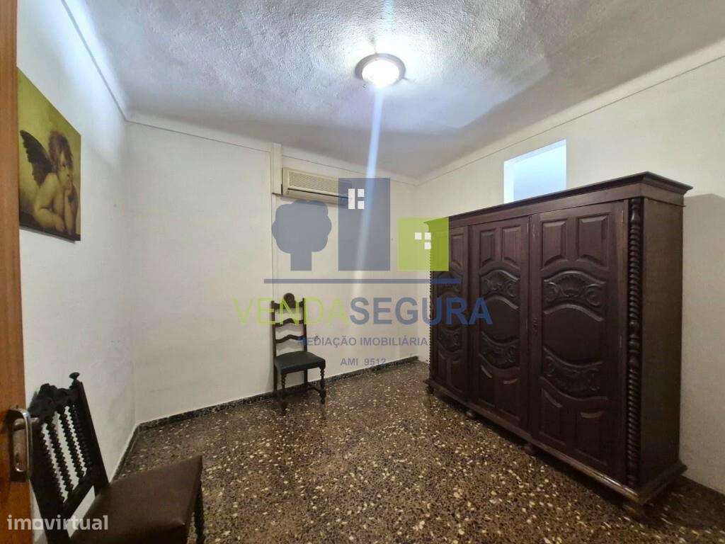 Apartamento T2 com marquise |  Centro da Cidade | Moura-8