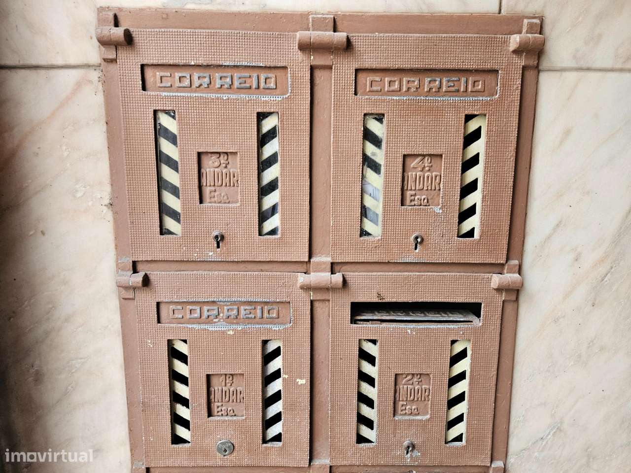 Oportunidade - Apartamento T3 à Praça Paiva Couceiro, Penha de...-14