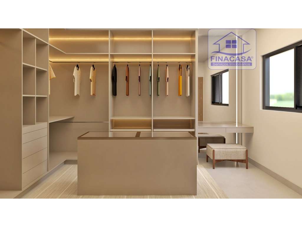 Moradia Isolada em fase de renovação/ remodelação com piscina e jar...-33