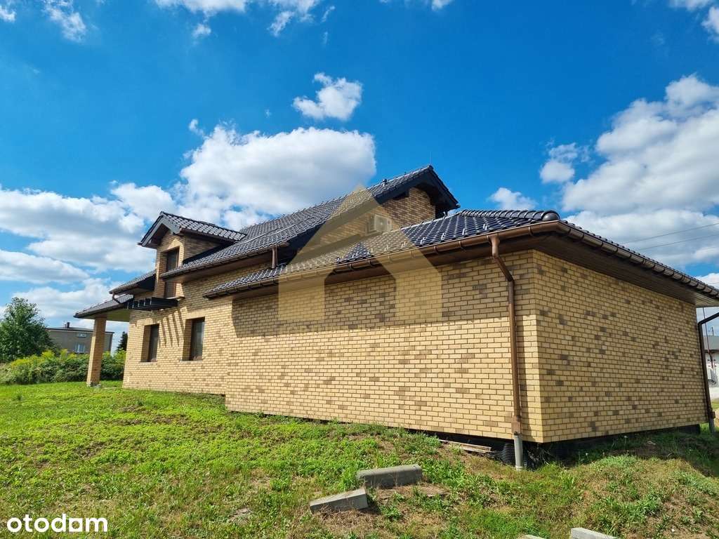 Lokal mieszkalny z garażem o pow. 194 m2 + ogród-11