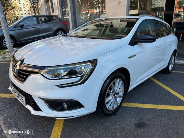 Renault Mégane Sport Tourer 1.2 TCE Zen - 37