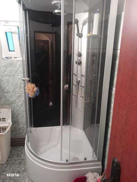 Vand apartament zona otopeni cu  4 camere - Imagine principală: 4/8