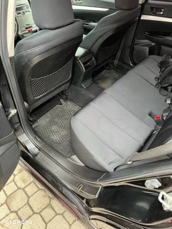 Subaru Legacy 2.0 D Comfort - 26