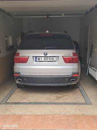 BMW X5 4.8i xDrive - 4