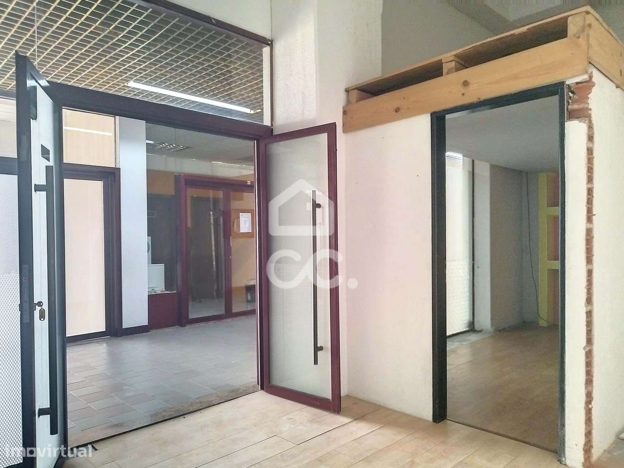 Loja no centro da cidade de Chaves - oportunidade negocio - Grande imagem: 4/13