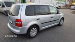 Volkswagen Touran 1.9 TDI Highline - 3