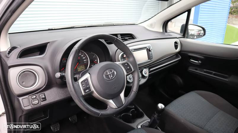 Toyota Yaris 1.0 VVT-i ACtive+AC - 24