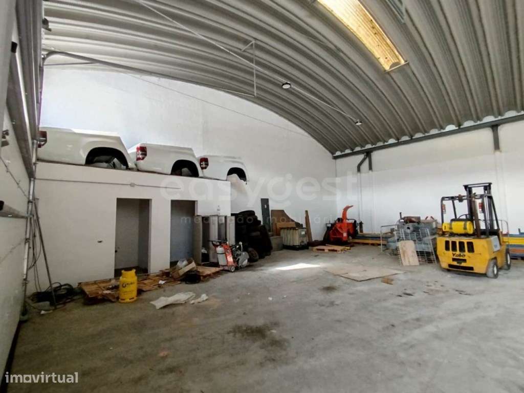 Armazém na Zona Industrial do Alto Padrão, na Lousã - Grande imagem: 5/12