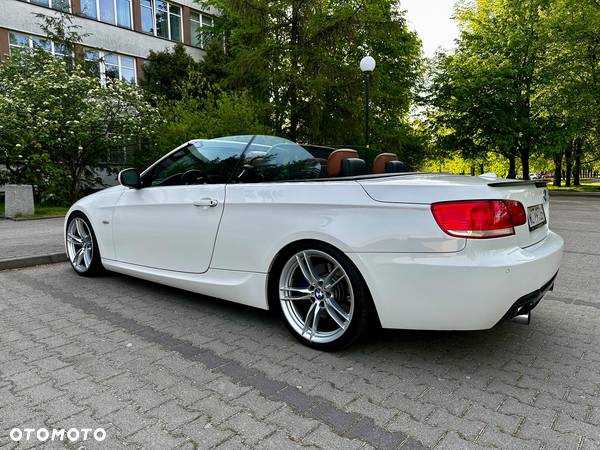 BMW Seria 3 335i Cabrio M Sport Edition - 2