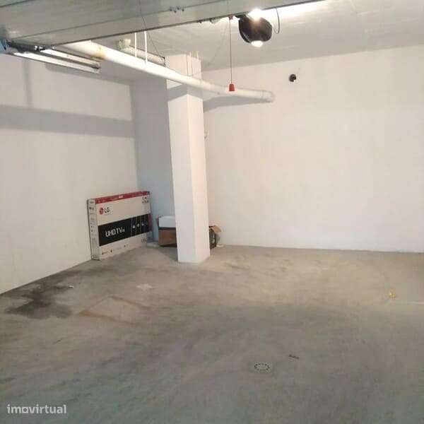 Excelente T2 com garagem!-27