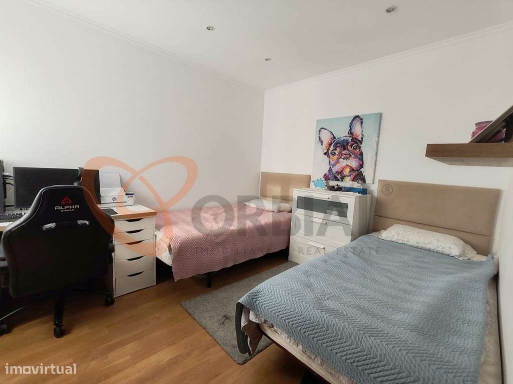 Apartamento T2 para venda com vista mar e piscina em Albufeira-12