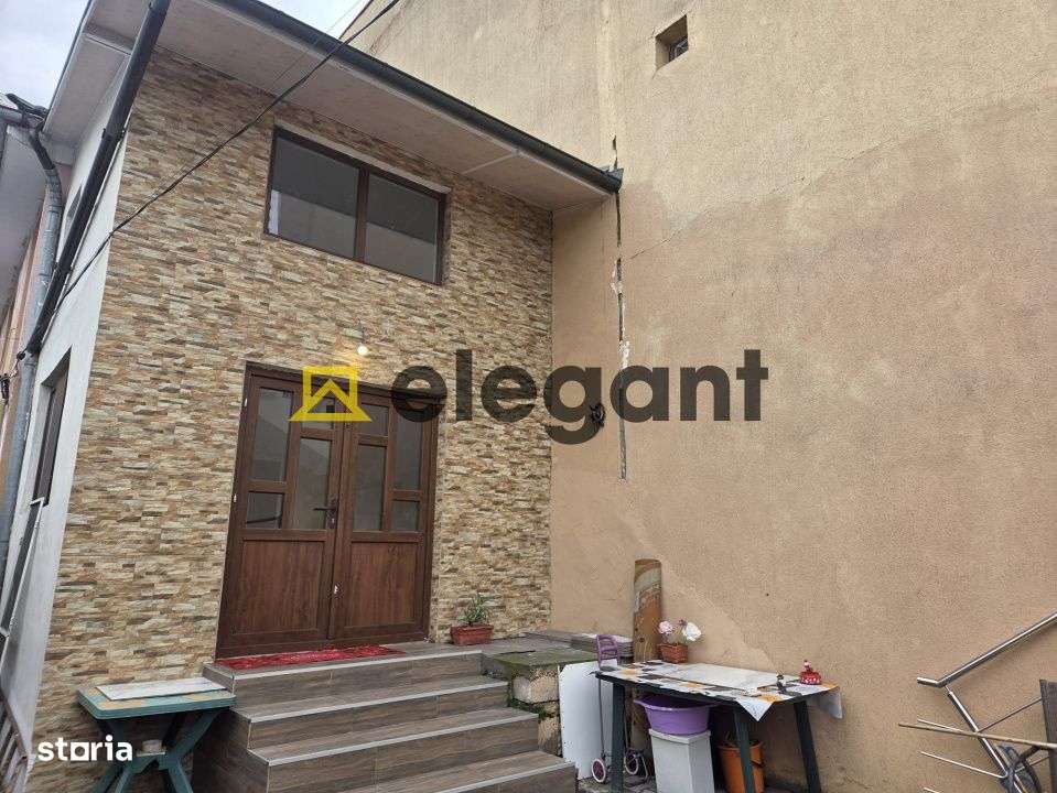 Casa,  P+M, 95 mp utili, teren 125 mp, an 2007, Calea Severinului-SIF-0