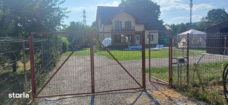 Casa de închiriat în scop turistic - Imagine principală: 5/6